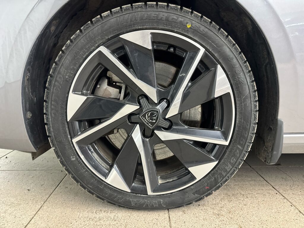 Peugeot 308 2022 Harmaa