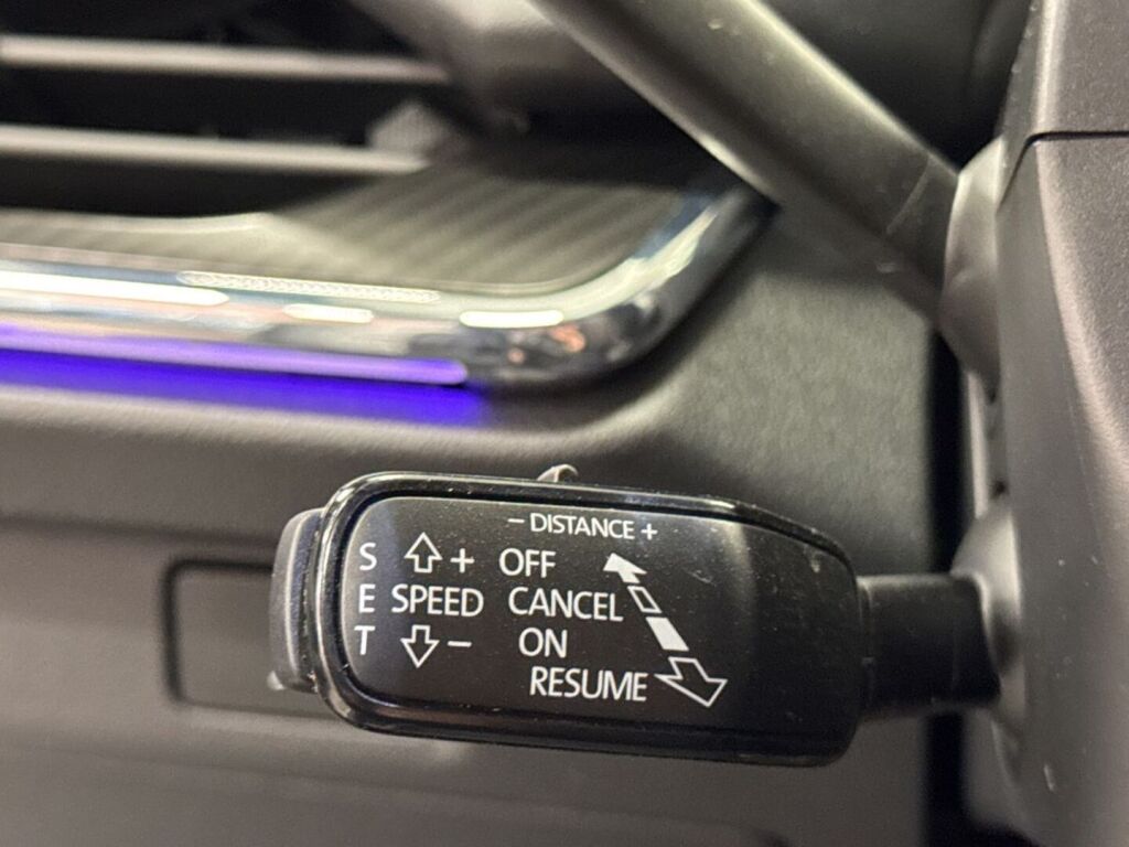 Skoda Enyaq 2023 Harmaa