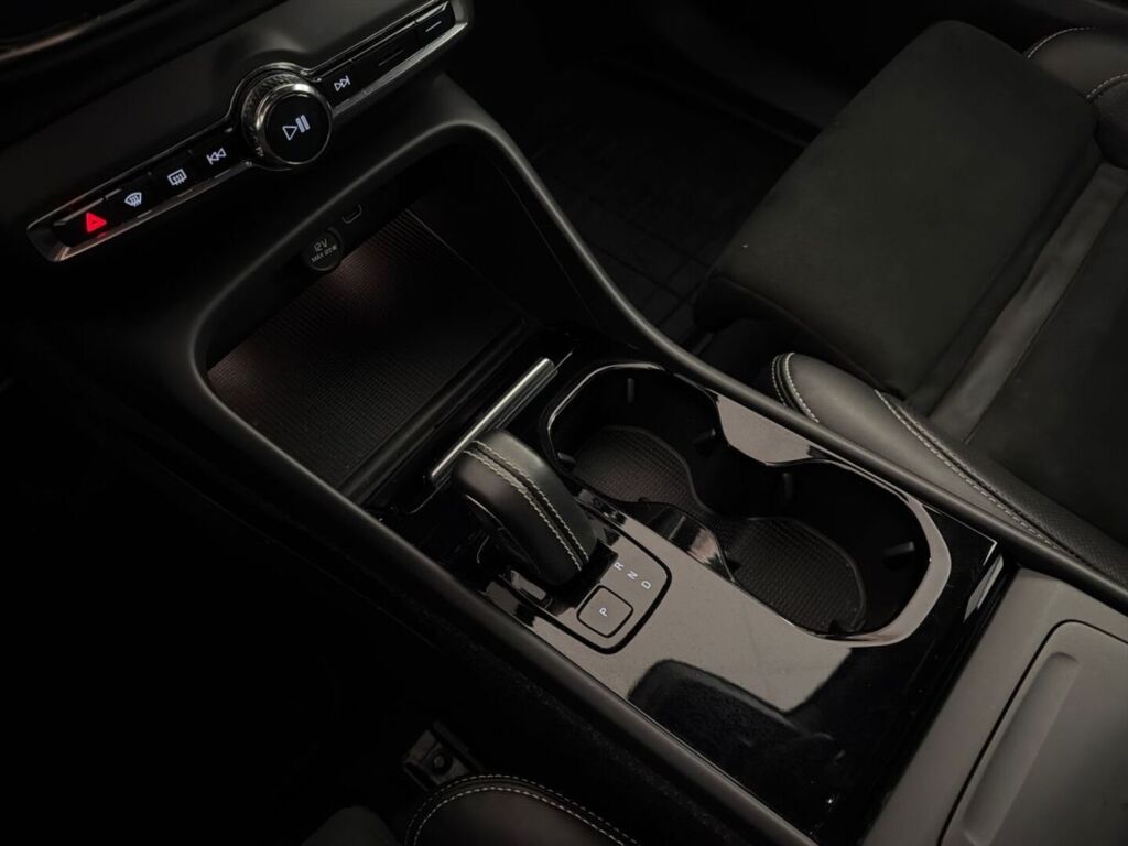 Volvo XC40 2021 Harmaa