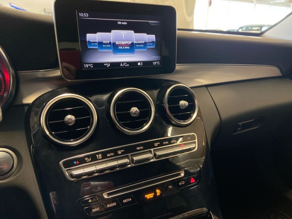 Mercedes-Benz C 2018 met. harmaa