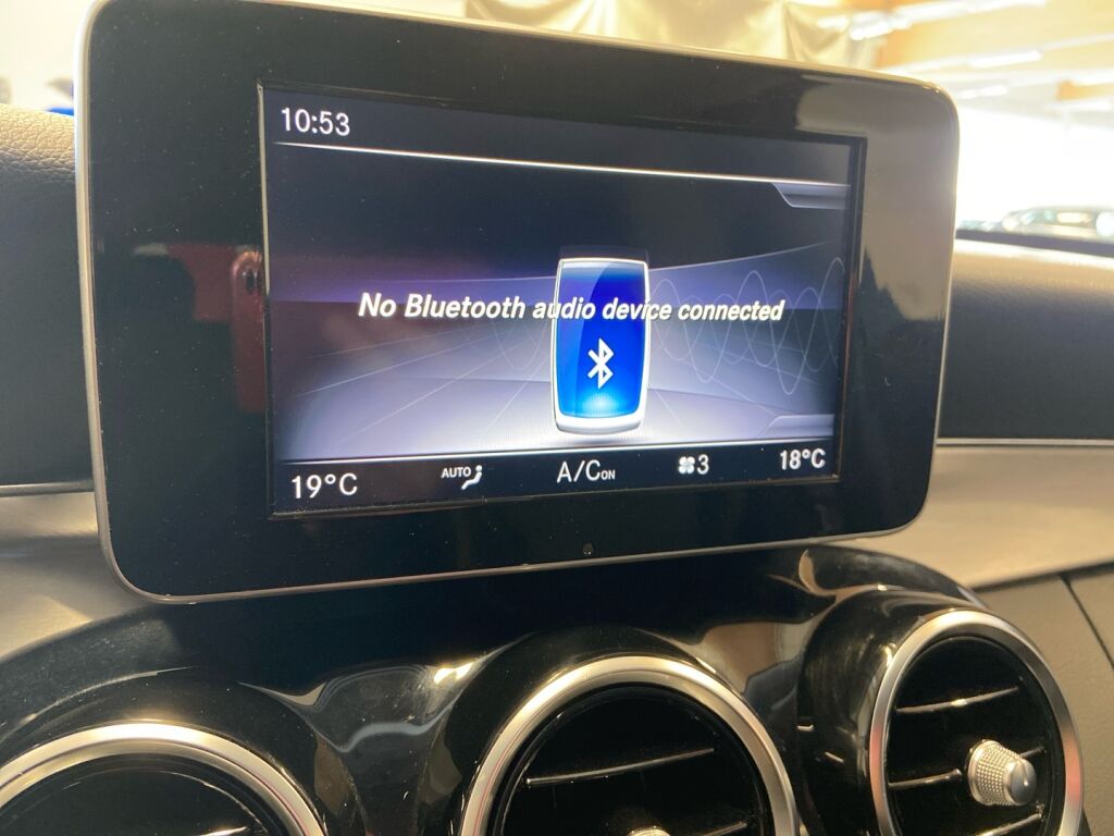 Mercedes-Benz C 2018 met. harmaa