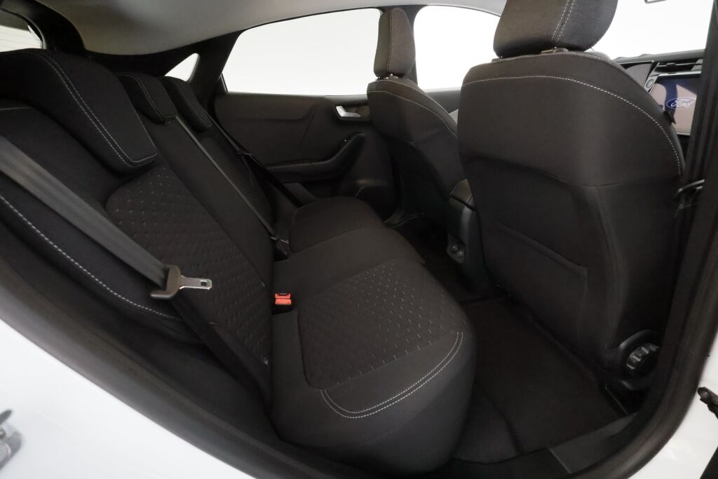 Ford Puma Gen-E 2025 Valkoinen