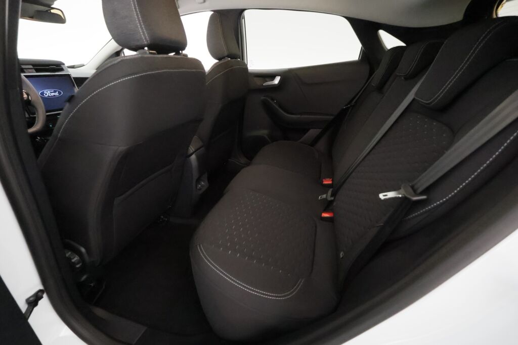 Ford Puma Gen-E 2025 Valkoinen