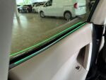 BMW iX 2022 Musta