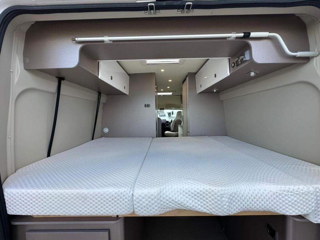 Bürstner Eliseo VAN 600 2024 Valkoinen