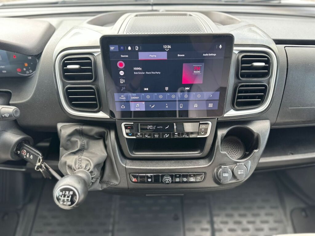 Bürstner Eliseo VAN 600 2024 Valkoinen