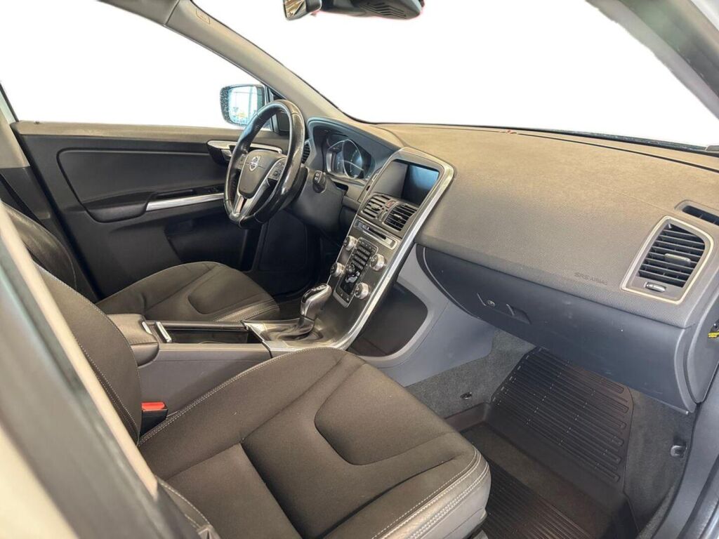 Volvo XC60 2016 Valkoinen