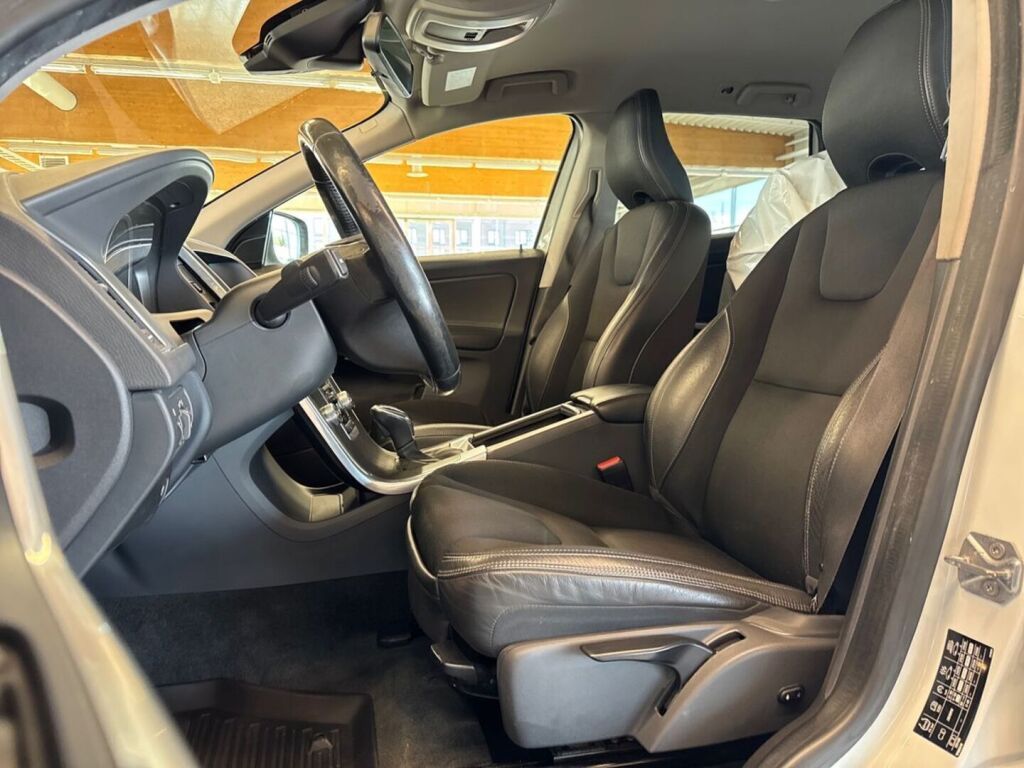 Volvo XC60 2016 Valkoinen