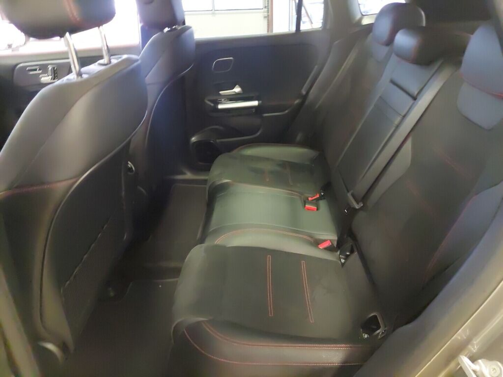 Mercedes-Benz EQA 2021 