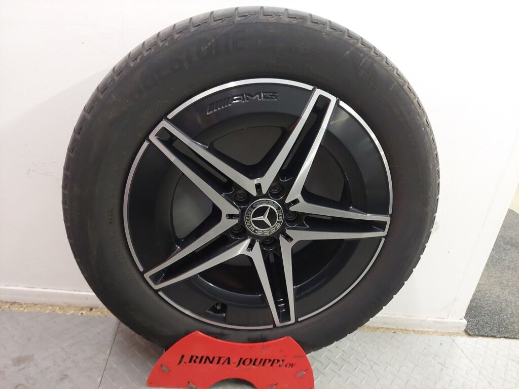 Mercedes-Benz EQA 2021 