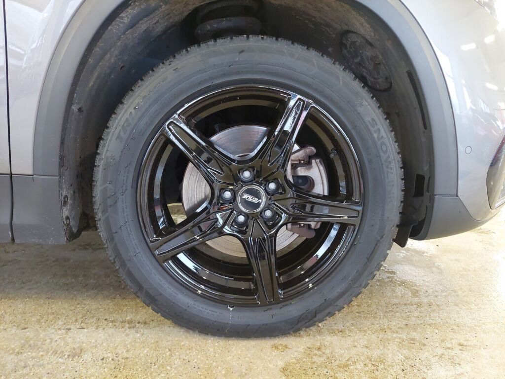 Mercedes-Benz EQA 2021 