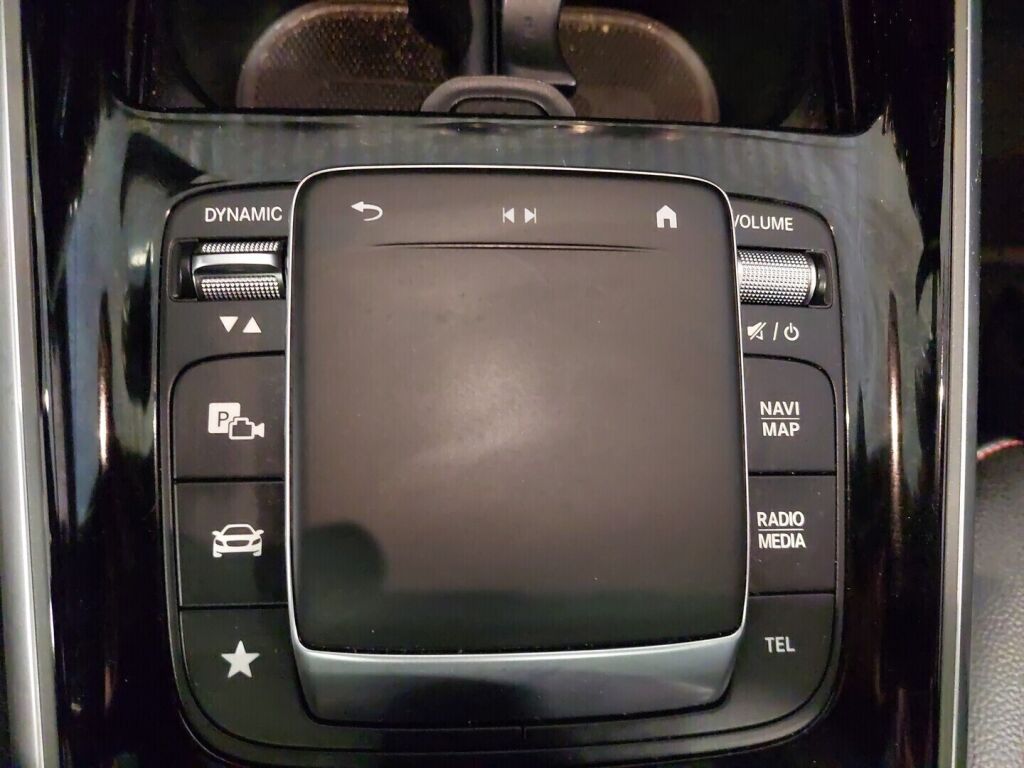 Mercedes-Benz EQA 2021 