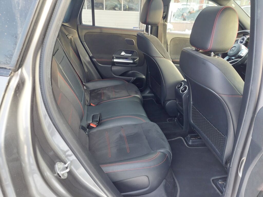 Mercedes-Benz EQA 2021 