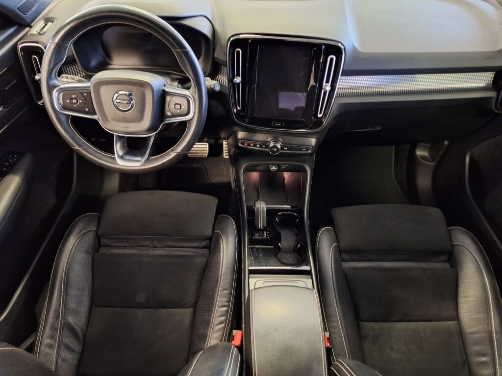 Volvo XC40 2021 