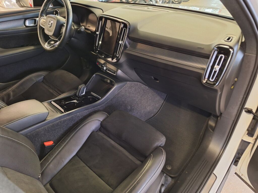 Volvo XC40 2021 