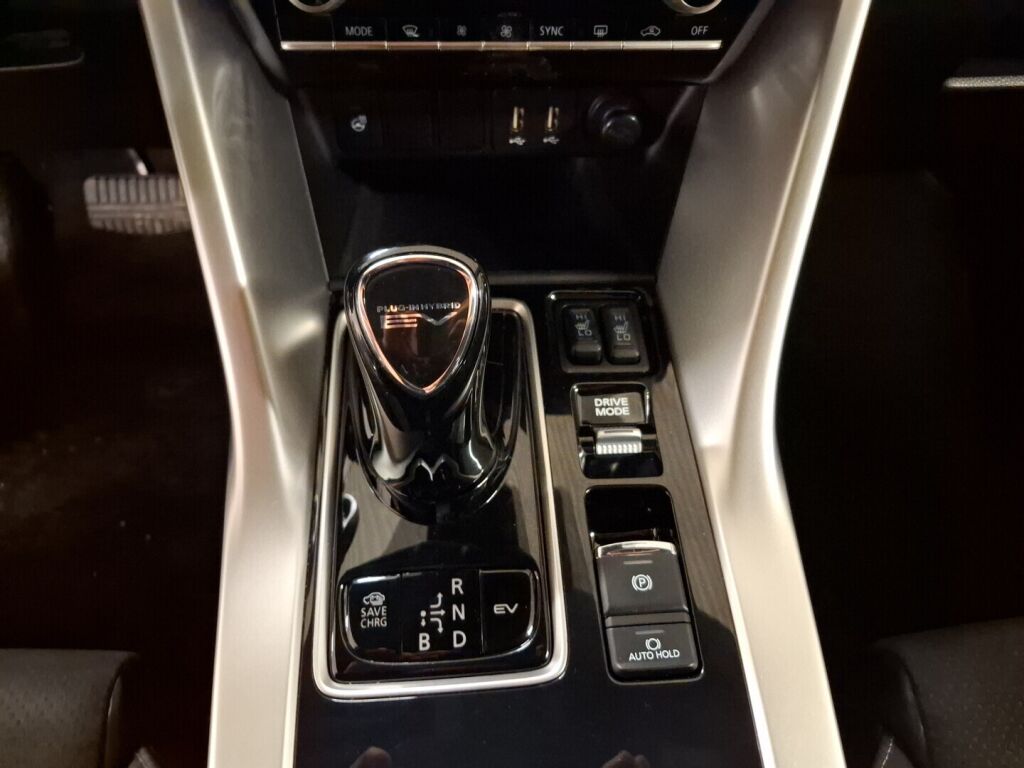 Mitsubishi Eclipse Cross 2021 