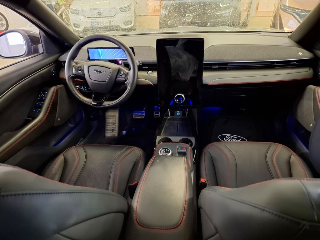 Ford Mustang Mach-E 2022 