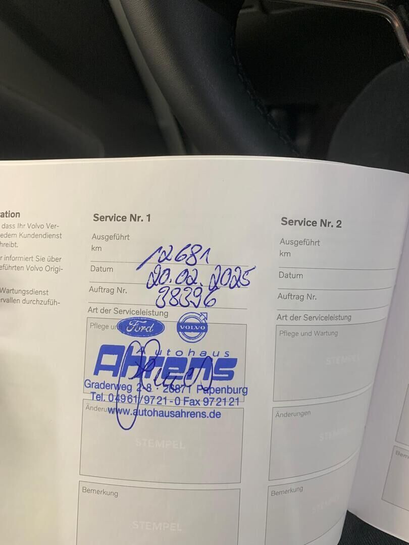 Volvo XC40 2023 Valkoinen