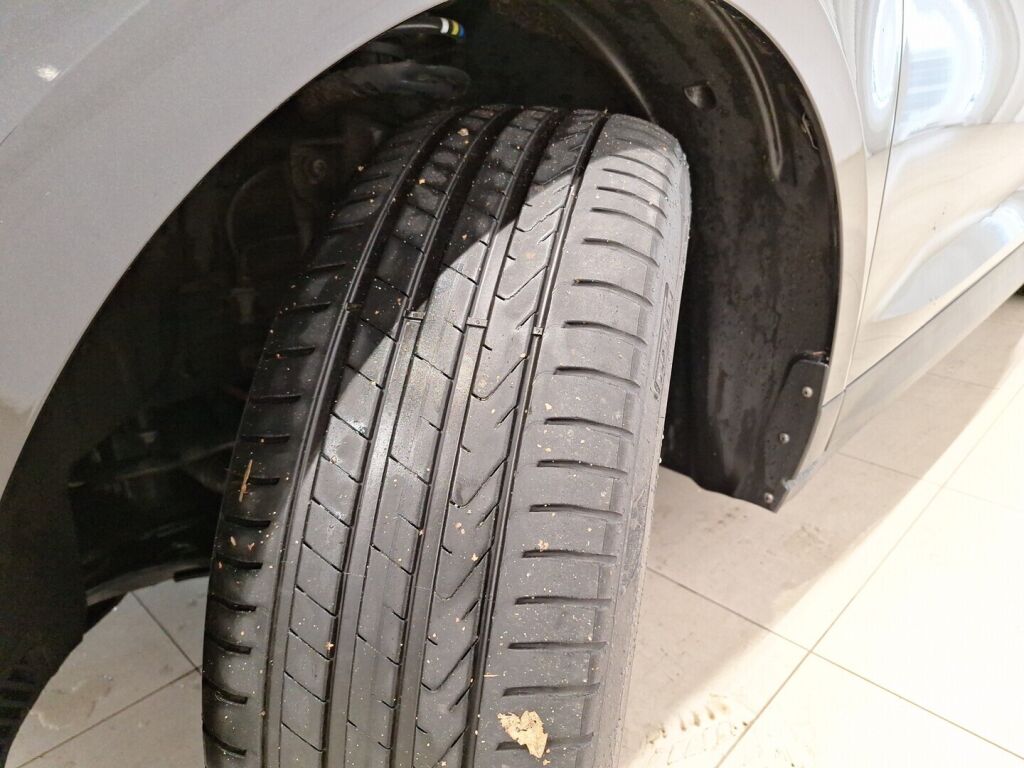 Skoda Enyaq 2021 Musta