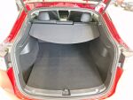 Tesla Model Y 2022 Punainen