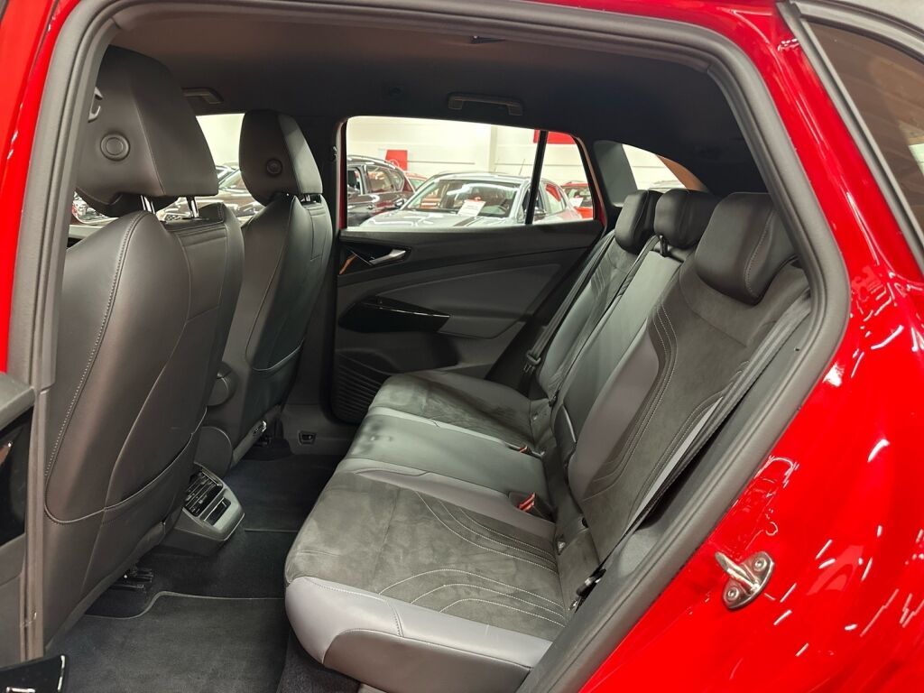 Volkswagen ID.4 2023 