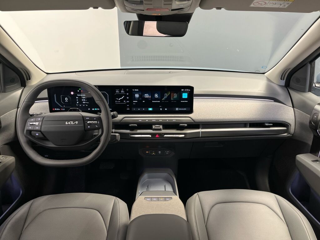 Kia EV3 2025 Sininen