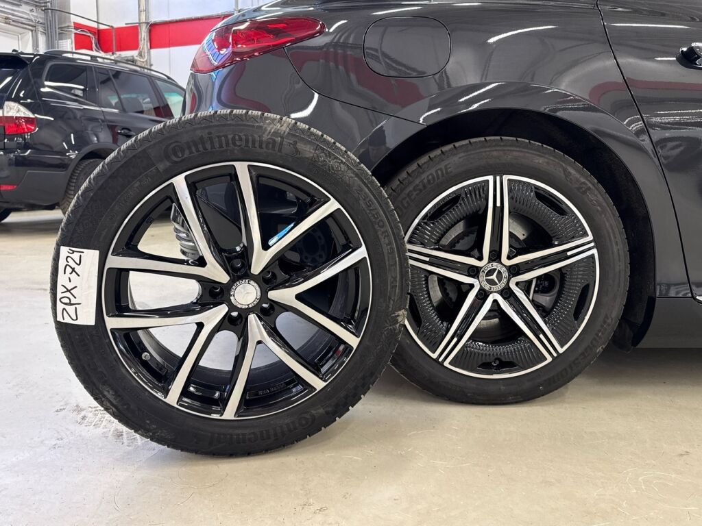 Mercedes-Benz EQE 2024 