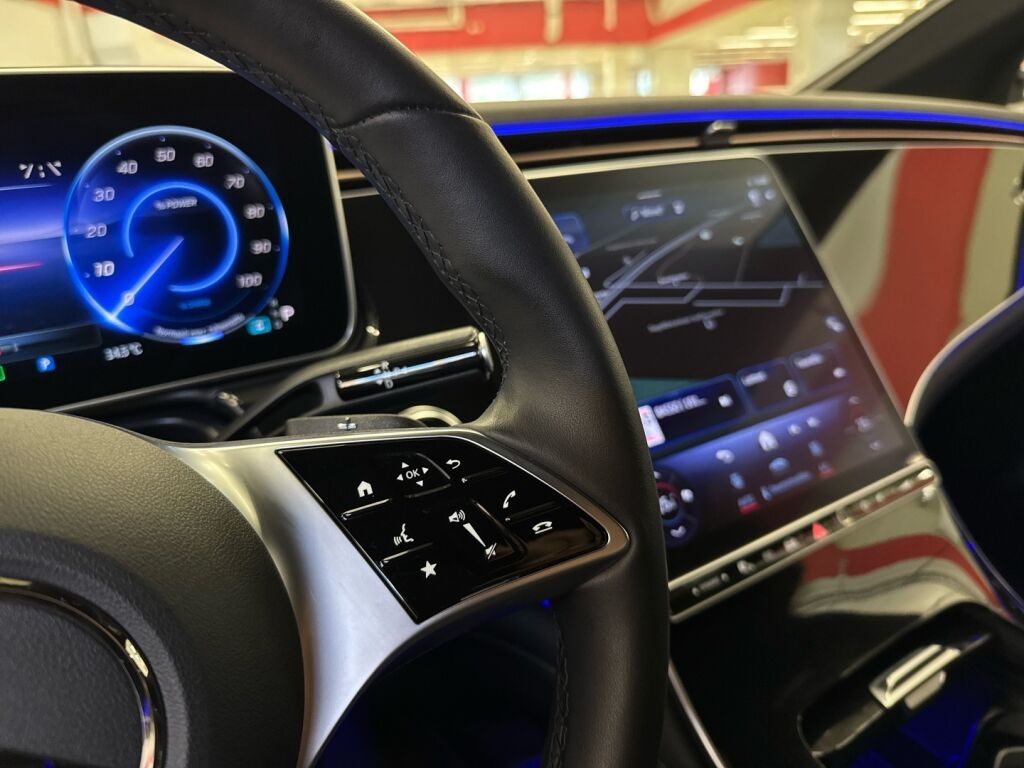 Mercedes-Benz EQE 2024 