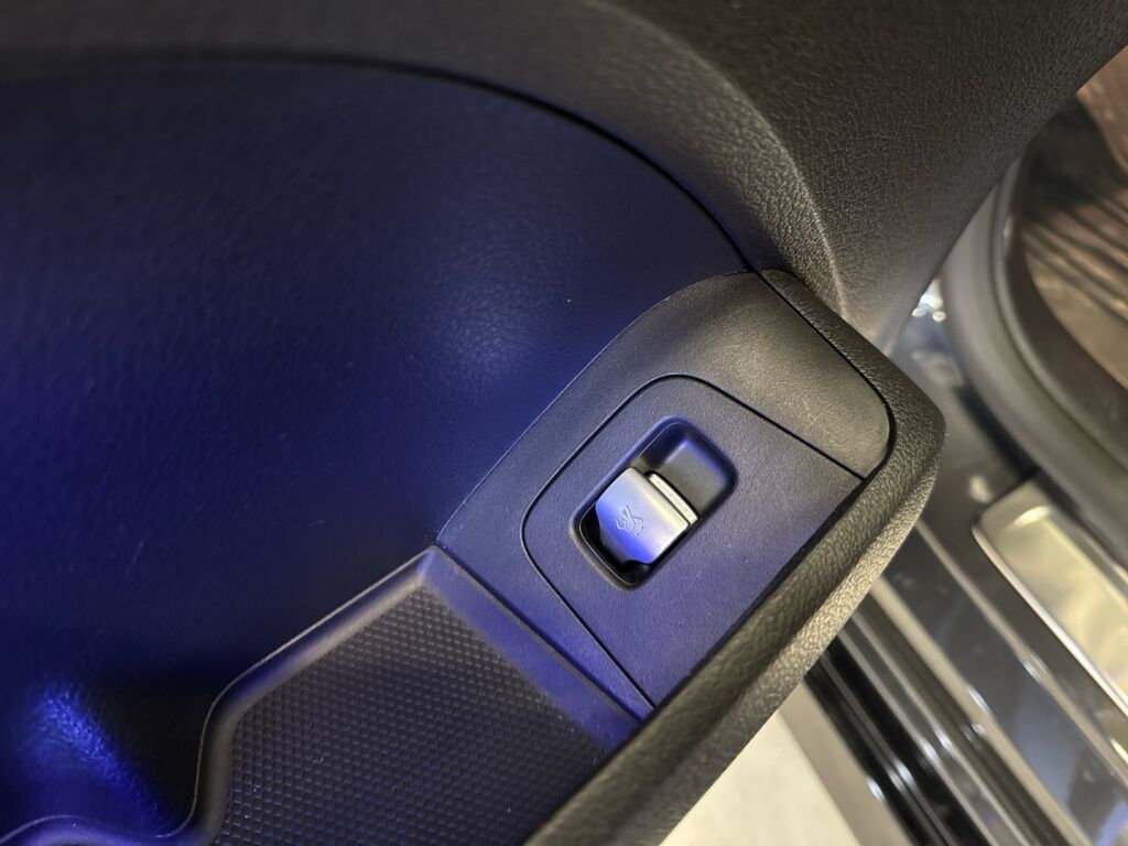 Mercedes-Benz EQE 2024 