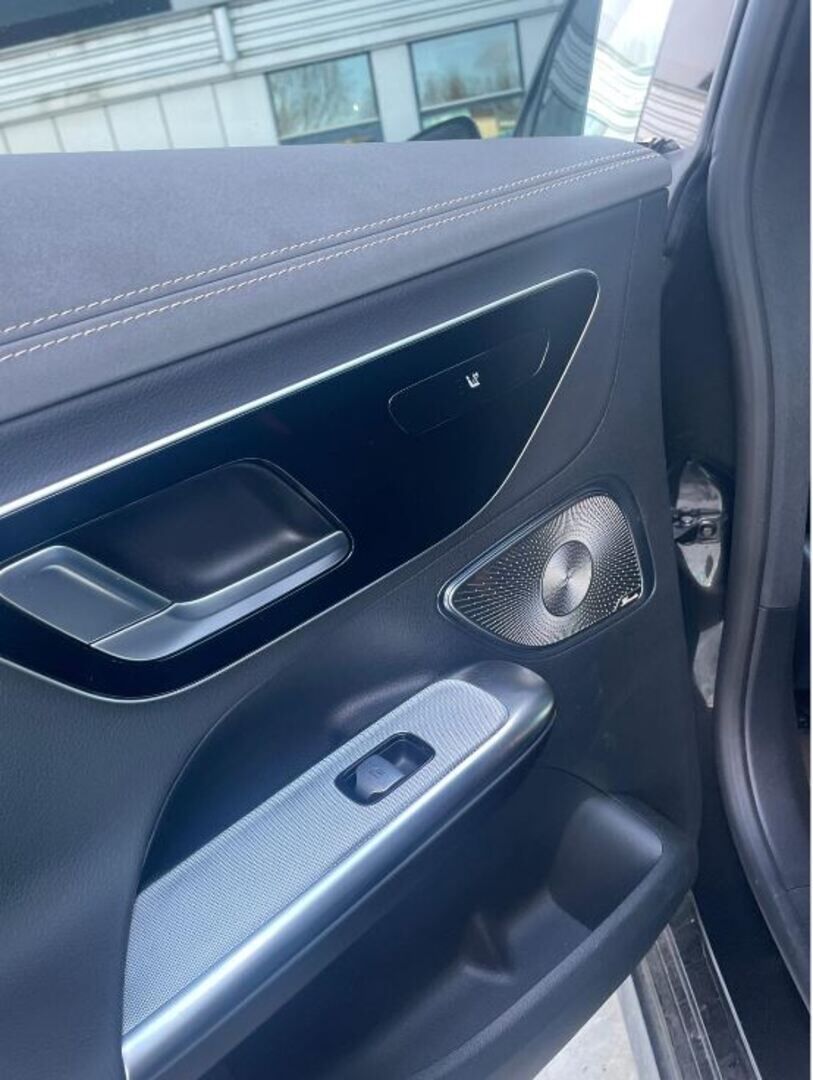 Mercedes-Benz EQE 2024 