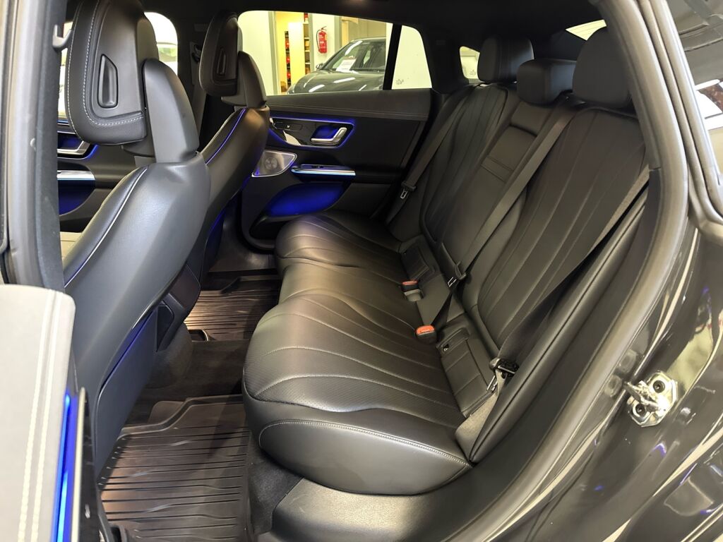 Mercedes-Benz EQE 2024 