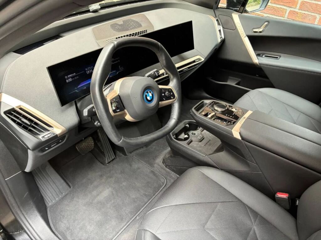 BMW iX 2024 