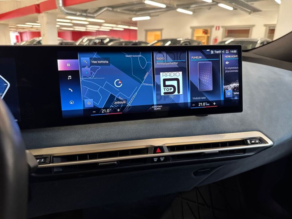 BMW iX 2021 