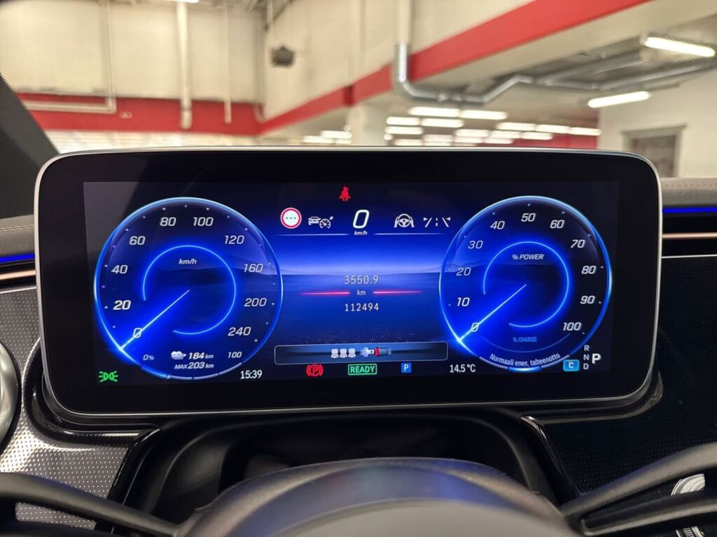 Mercedes-Benz EQS 2022 Musta