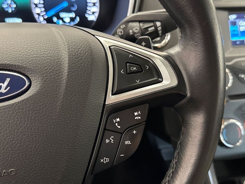 Ford Mondeo 2015 Valkoinen