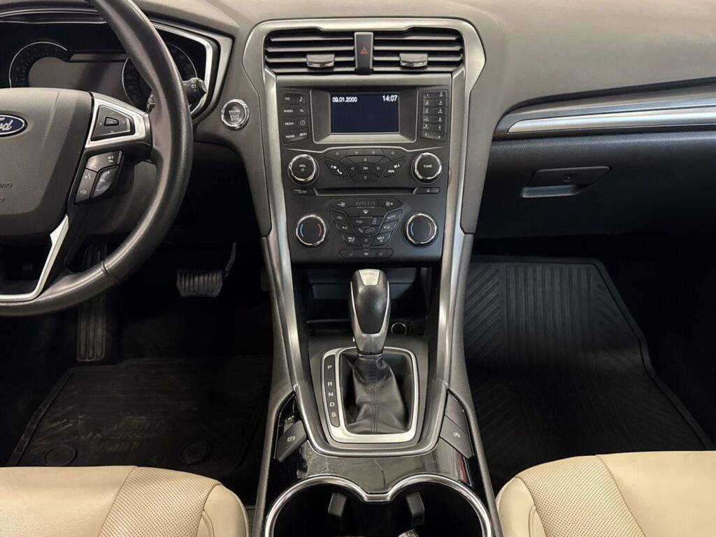 Ford Mondeo 2015 Valkoinen