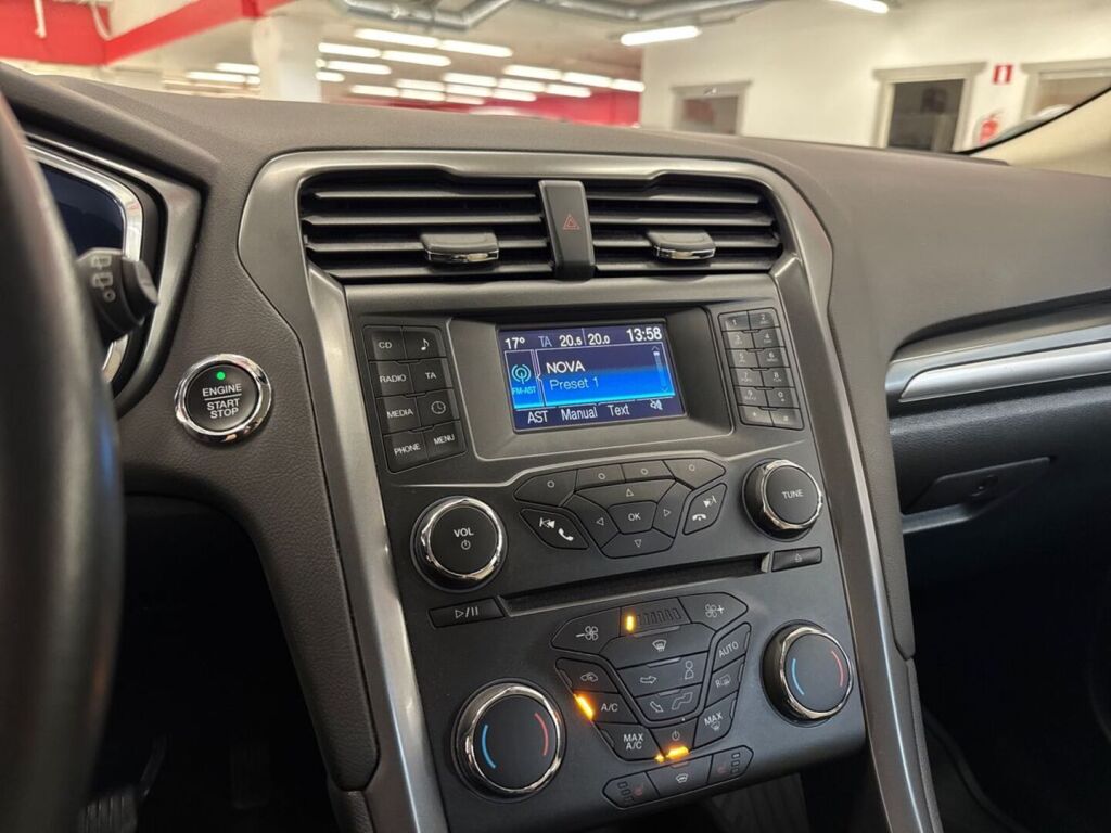 Ford Mondeo 2015 Valkoinen
