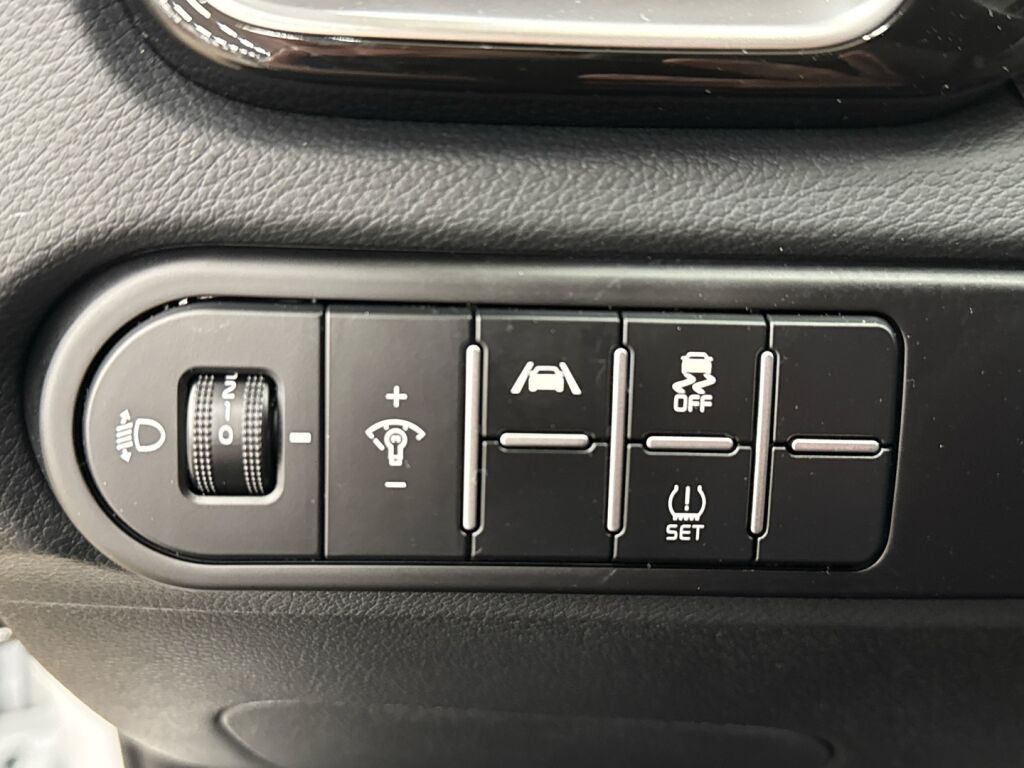 Kia XCeed 2026 Valkoinen