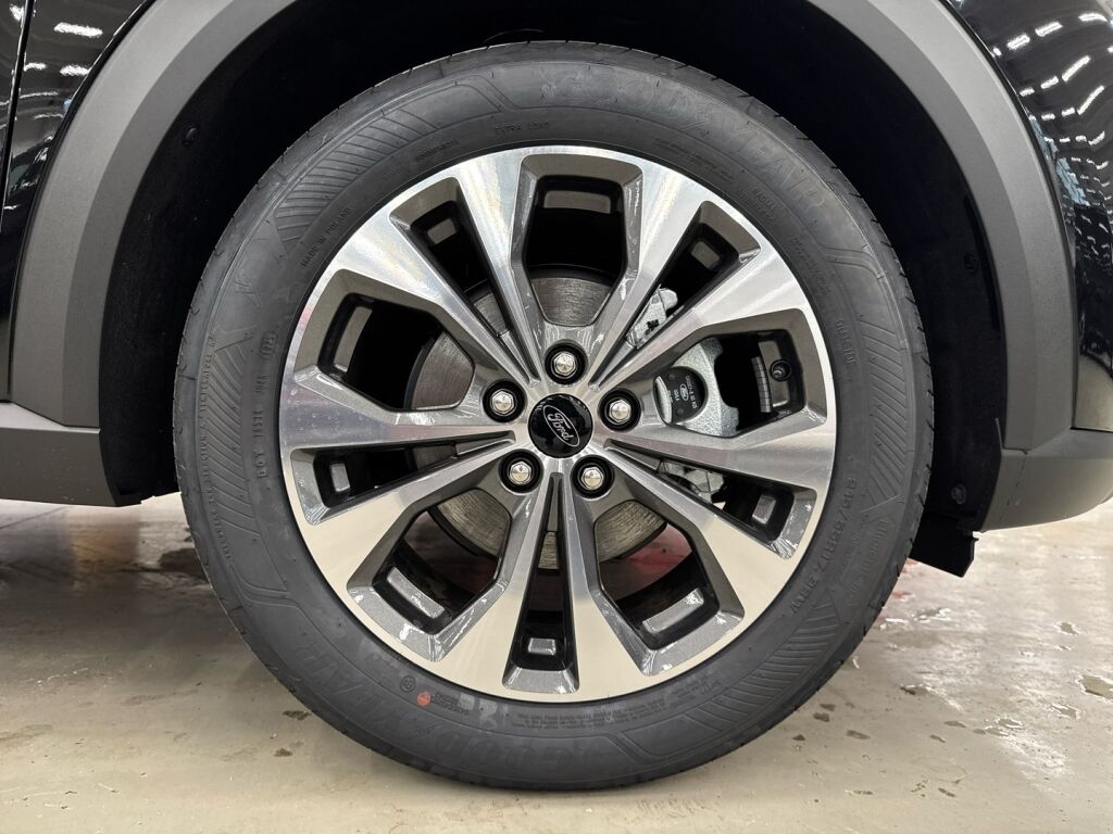 Ford Puma 2026 Musta