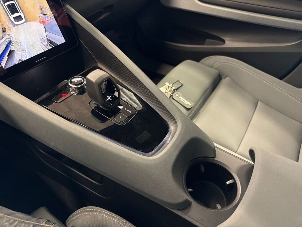Polestar 2 2023 