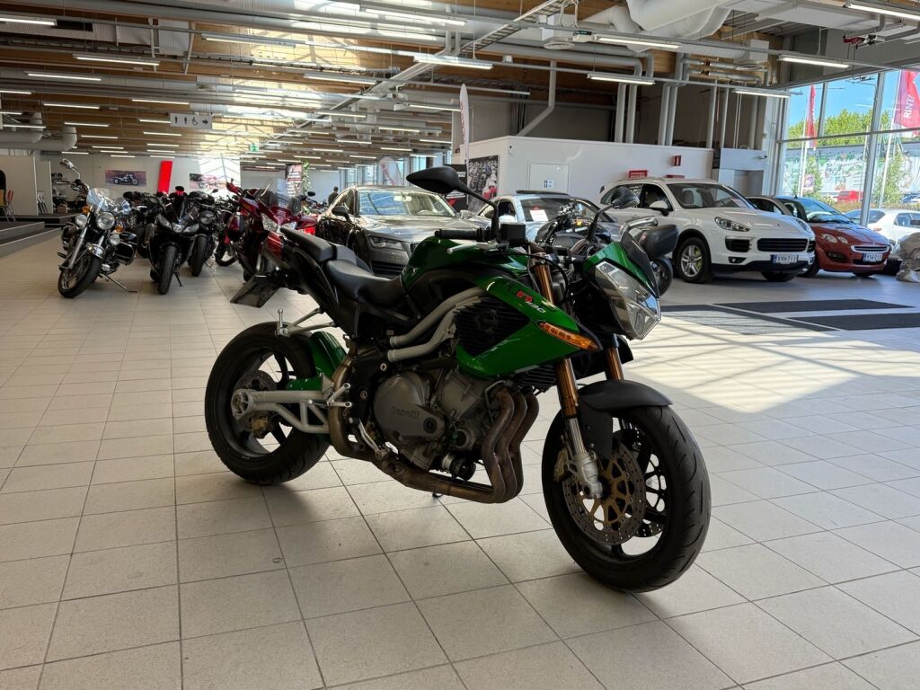 Benelli TNT 2006 