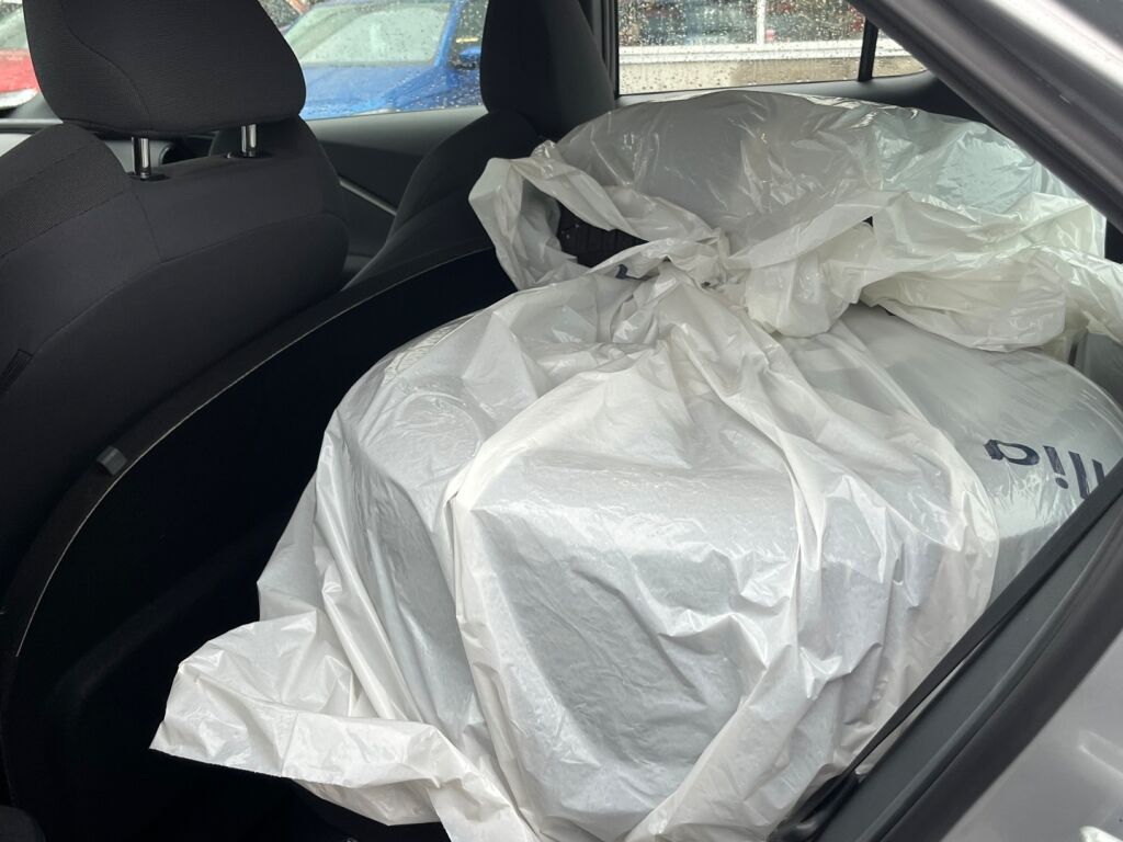 Toyota C-HR 2025 met.hopea