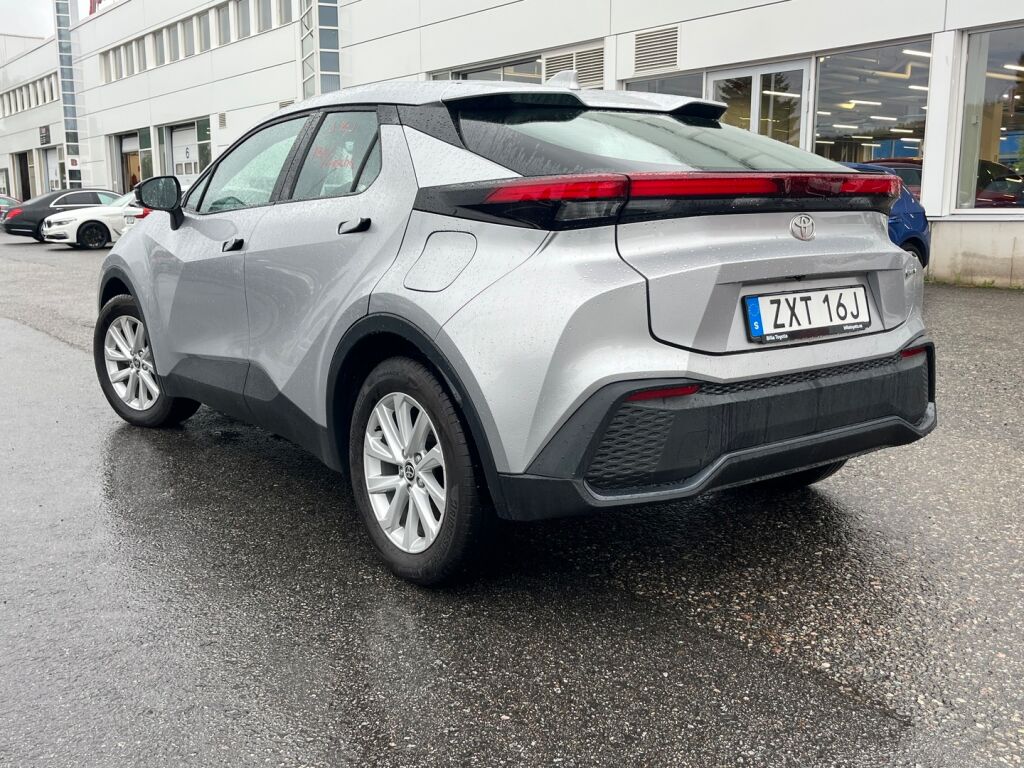 Toyota C-HR 2025 met.hopea