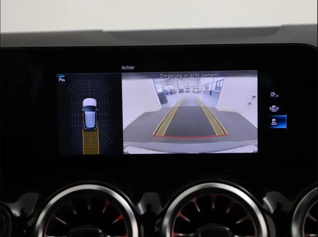 Mercedes-Benz EQA 2022 