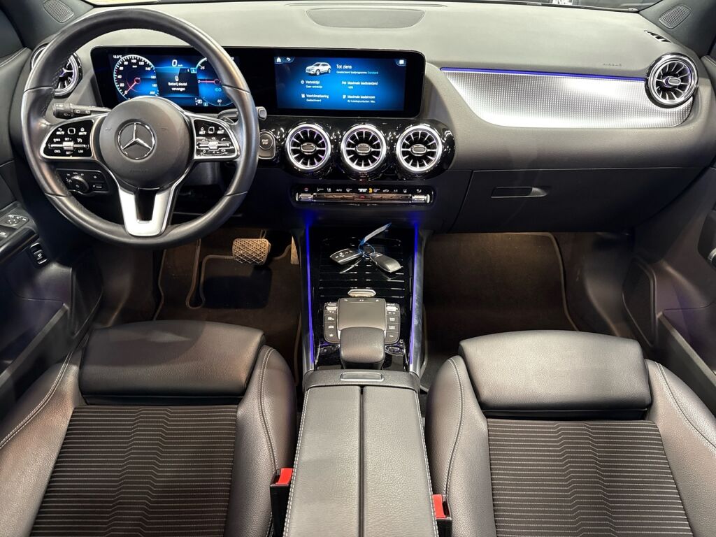 Mercedes-Benz EQA 2022 