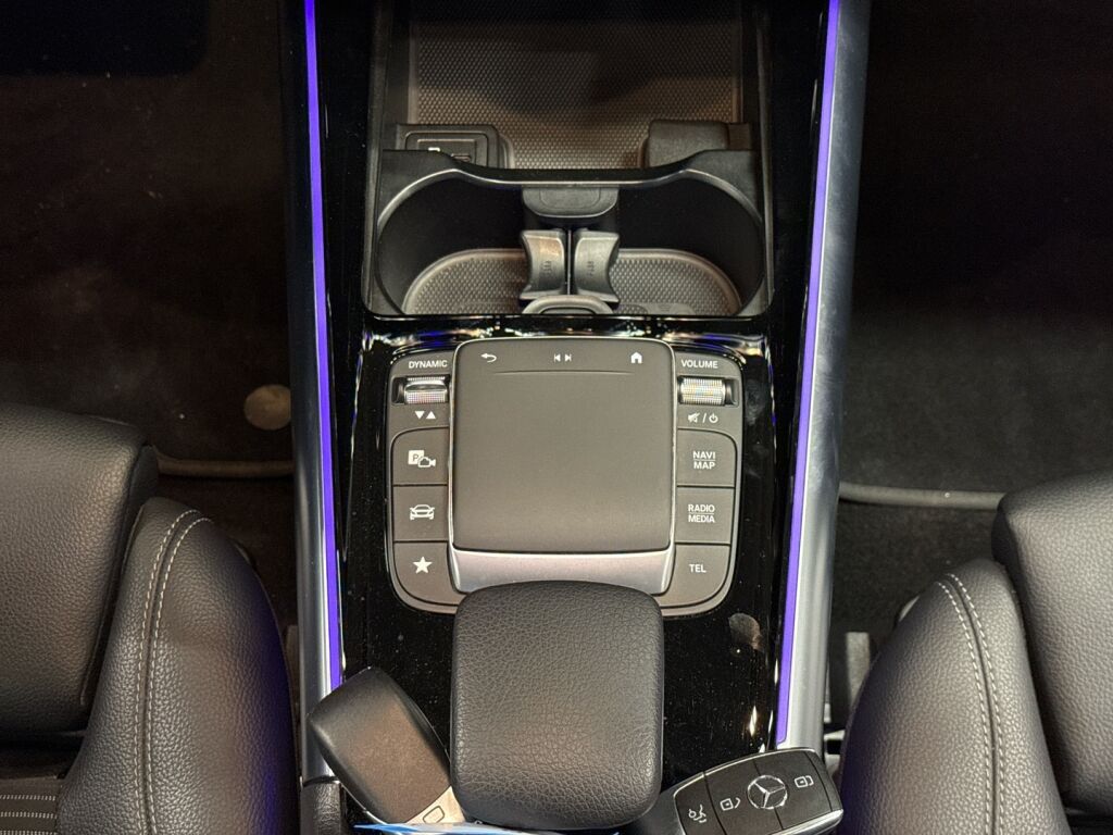 Mercedes-Benz EQA 2022 