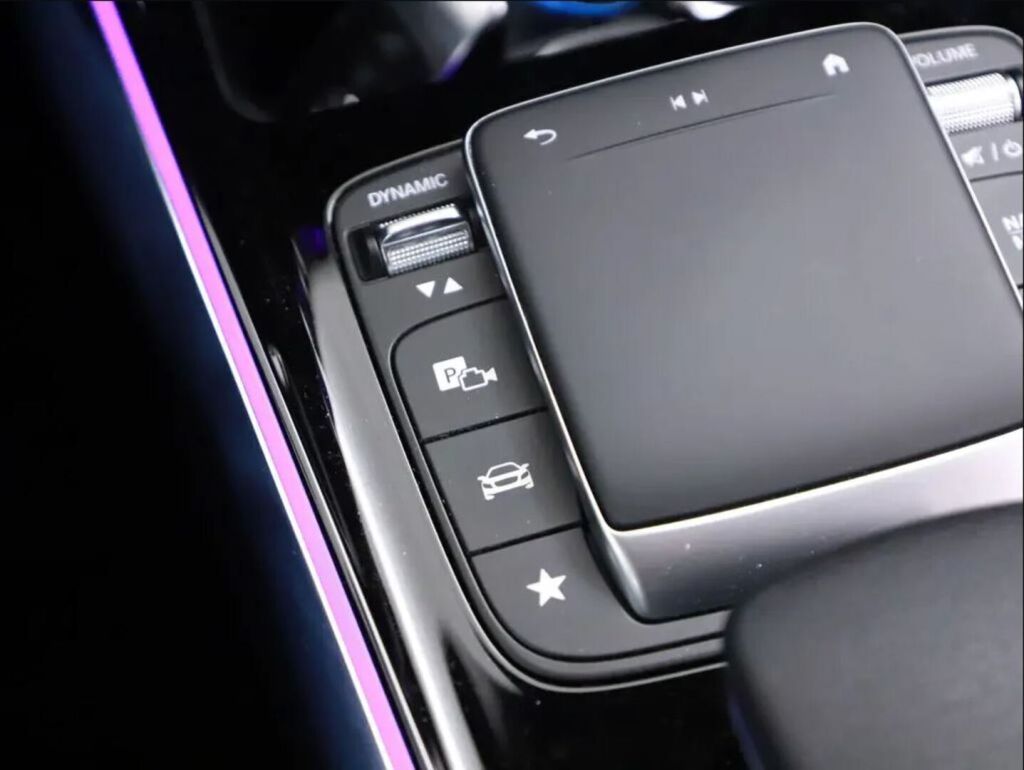 Mercedes-Benz EQA 2022 