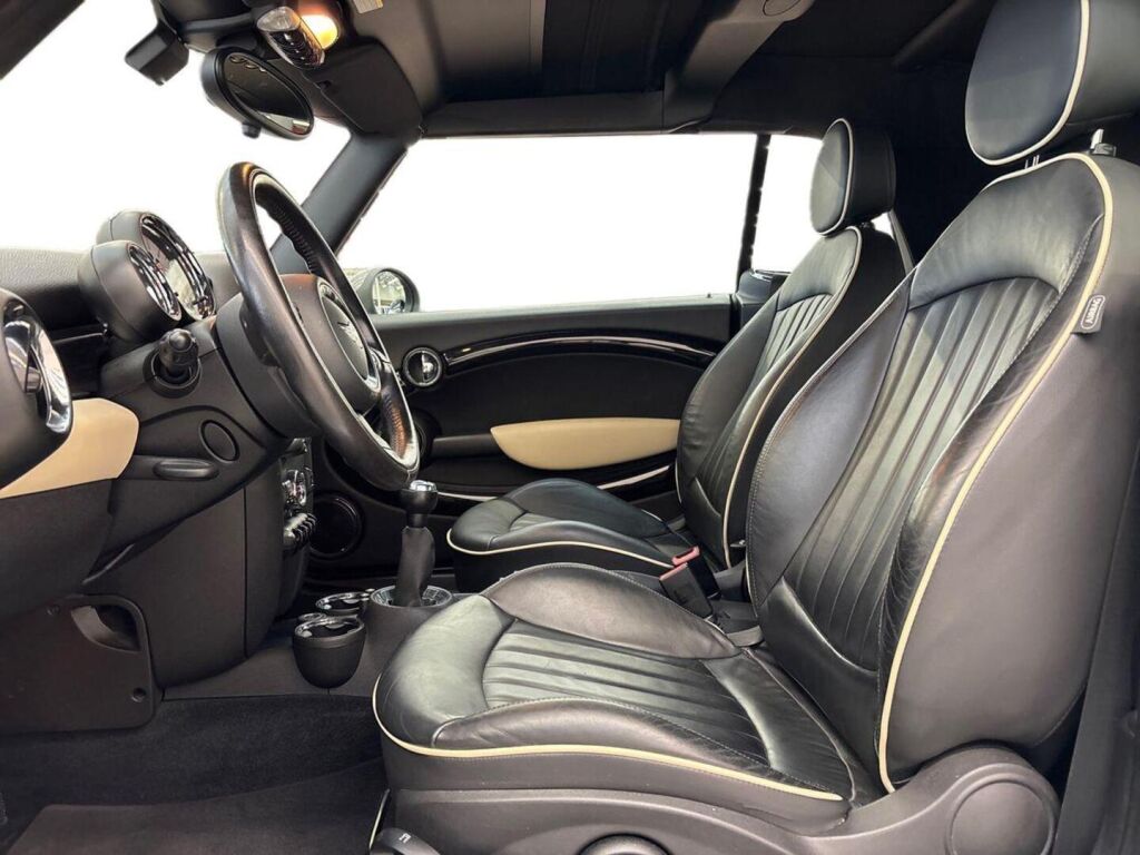 Mini Cooper 2011 Harmaa
