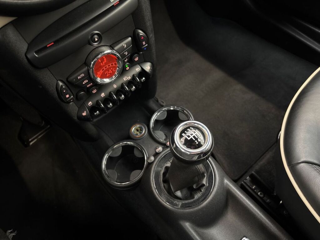Mini Cooper 2011 Harmaa
