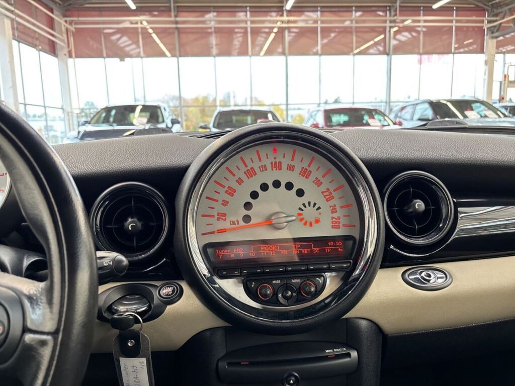 Mini Cooper 2011 Harmaa